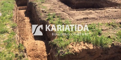 Разработка котлована под строительство частного загородного дома. Разработка котлована под строительство частного загородного дома.